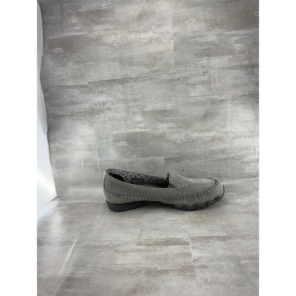 Skechers Relaxed Fit Suede Loafers Gray Memory Foam 48930TX Women Sz 7.5